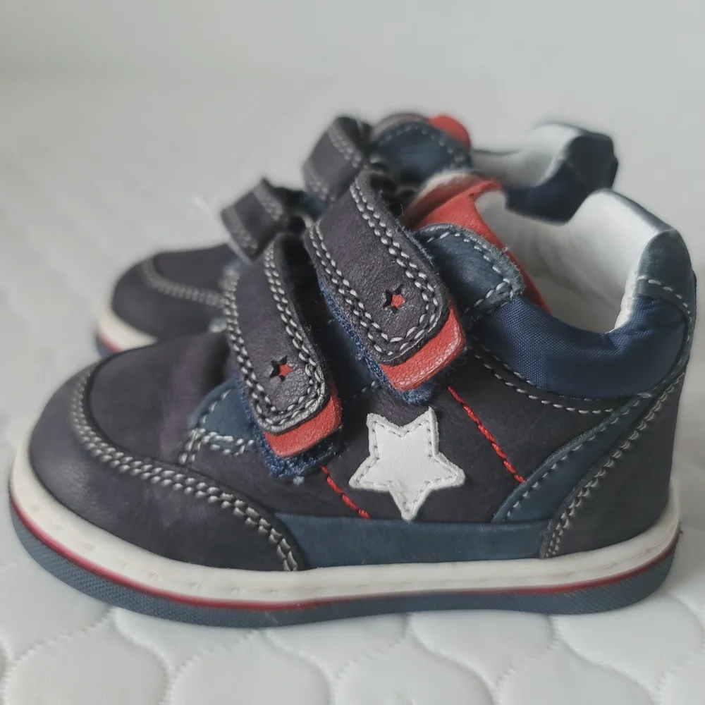 Lasocki Navy Red Baby Shoes Star Design Size 4.5 O 5 EU20